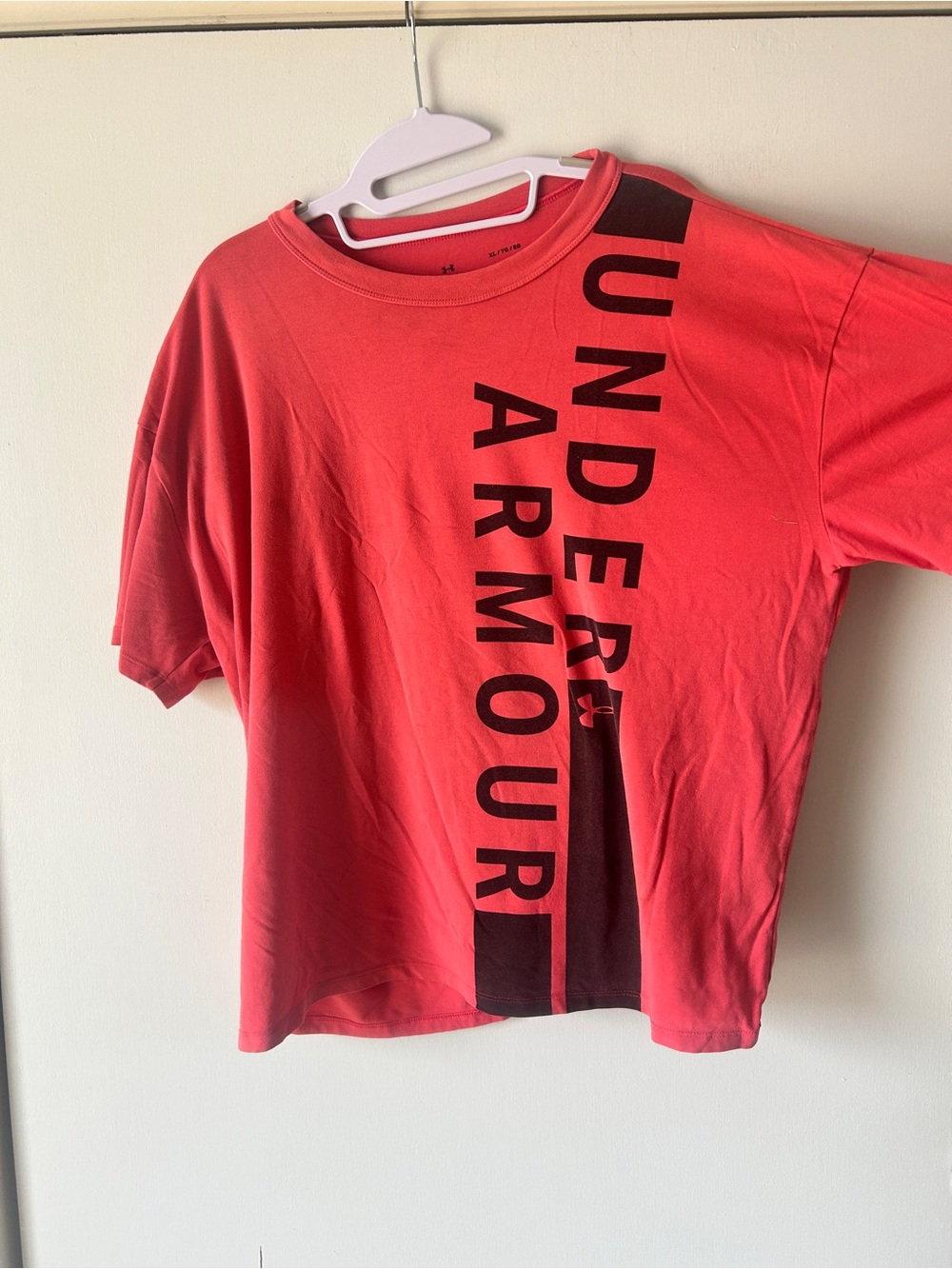 Under Armour Coral Red Short-Sleeve Tee with Vertical Black Logo